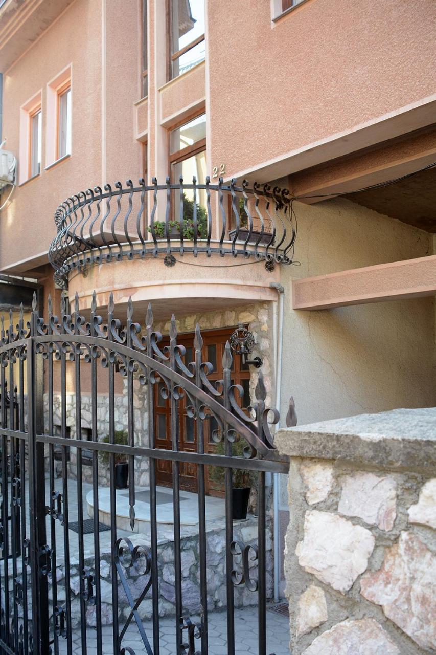 Tomas Apartments Skopje Buitenkant foto