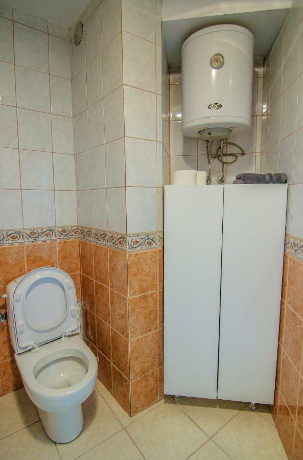 Tomas Apartments Skopje Buitenkant foto